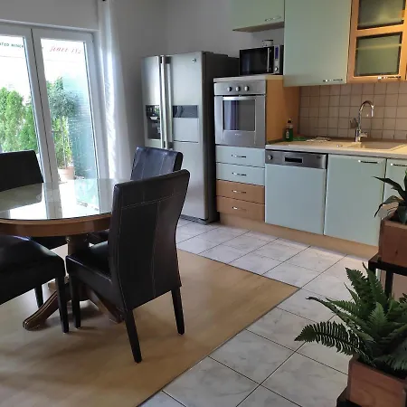 Apartament Garden With Private Parking Split