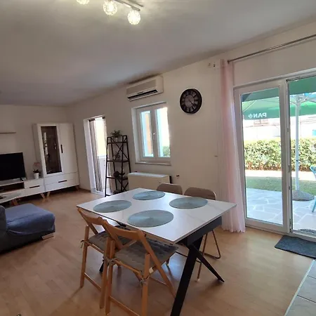 Apartament Garden With Private Parking Split