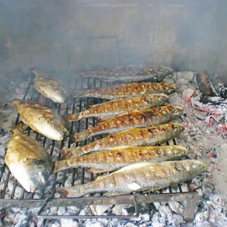 Garden With Private Parking *